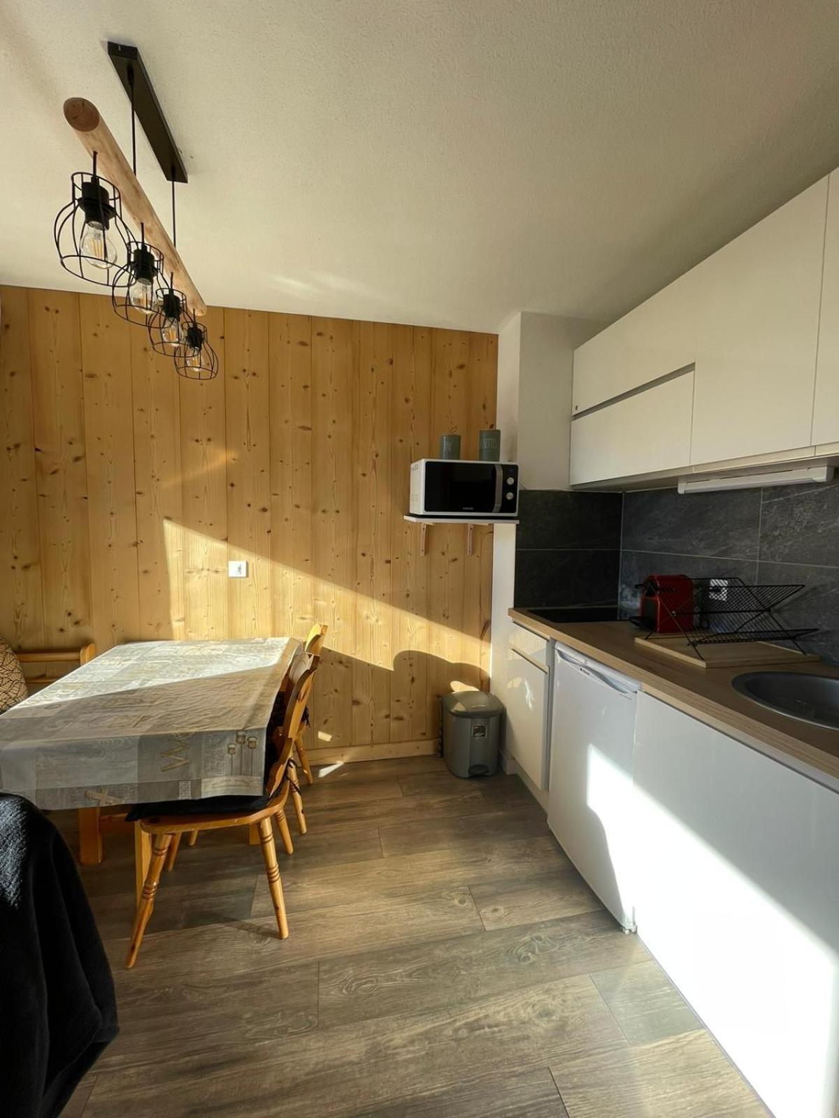 Studio Cabine Cosy A 5Min A Pieds Des Pistes Et Du Centre Ville 레게츠 외부 사진